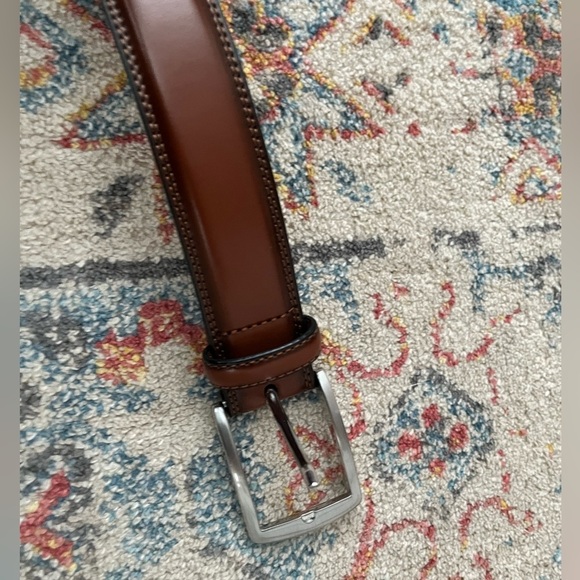 Beautiful brown belt with silver buckle. New, never worn. - Picture 1 of 5